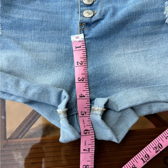 LOVE TREE Distressed Denim Shorts High Waist M - Picture 9 of 11